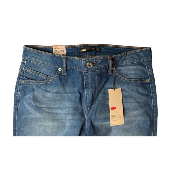 NEW Levi’s Flatters & Flaunts Skinny Leg Womens Mid Rise Jeans w/Stretch 12/31 - Picture 2 of 10